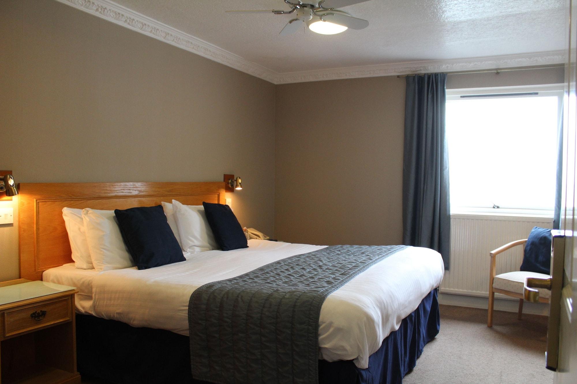 Best Western New Holmwood Hotel Cowes  Exterior photo