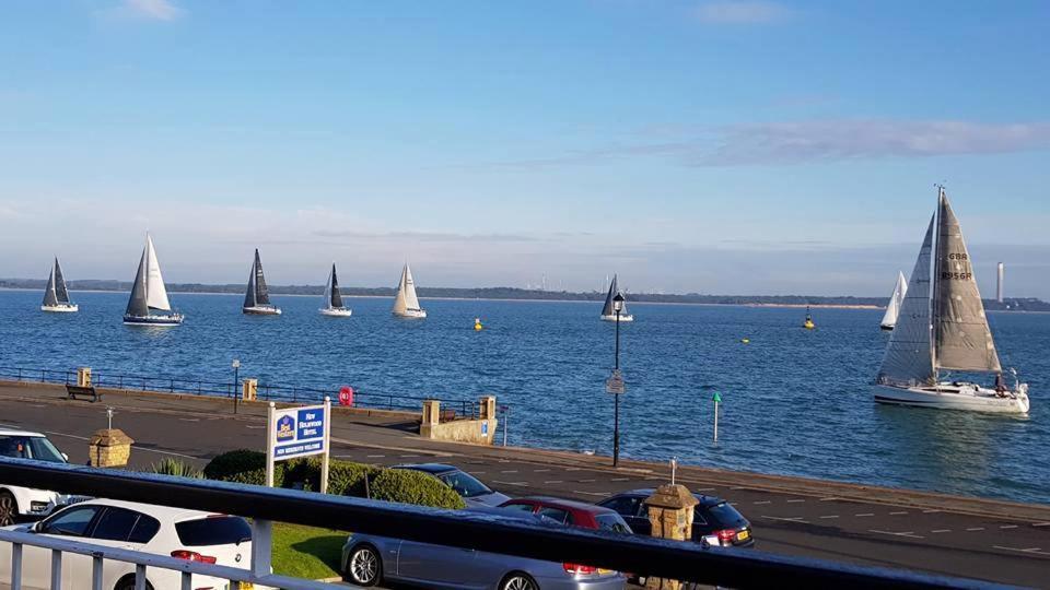 Best Western New Holmwood Hotel Cowes  Exterior photo